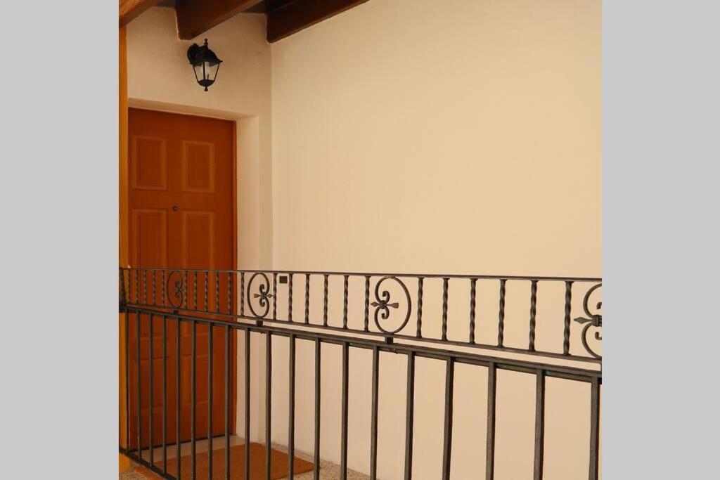 Appartement La Casa In Via Della Torre à Modène Extérieur photo